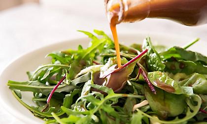 Τέσσερις υγιεινές τροφές που είναι… πεταμένα λεφτά!