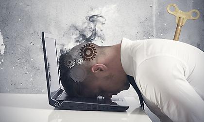 Τα σημάδια που δείχνουν ότι είστε κοντά στο επαγγελματικό… κάψιμο!