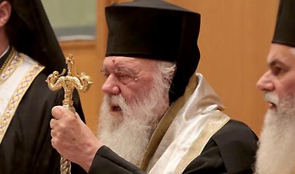 Ιερώνυμος προς νέο μητροπολίτη Καλαβρύτων: Όχι σε διενέξεις και απολυτότητες