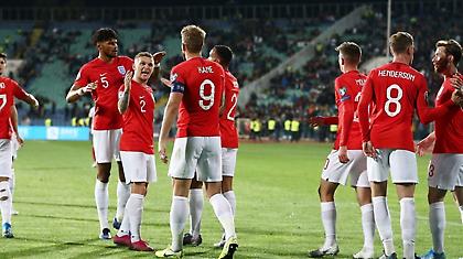 Οι ατάκες των Άγγλων διεθνών για τους ρατσιστές στη Βουλγαρία (pics)