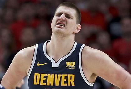 Ο Γιόκιτς δοκίμασε κάρφωμα «ανεμόμυλο» και απέτυχε οικτρά (video)