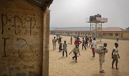 Νιγηρία: Αλυσόδεναν και βίαζαν μαθητές σε ισλαμικό σχολείο-Πάνω από 300 θύματα