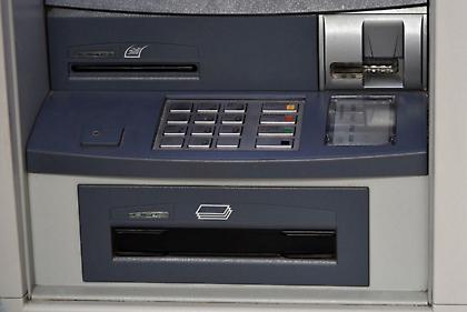 Πώς να προστατευτείτε στις αναλήψεις μετρητών;