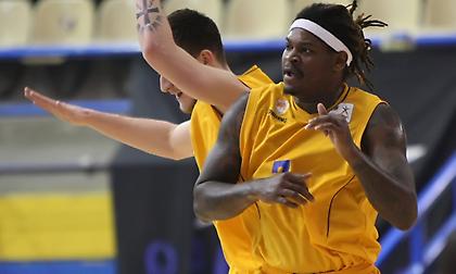 Αμερικανός που έπαιξε στην Α1 γίνεται… διαιτητής! (pic)