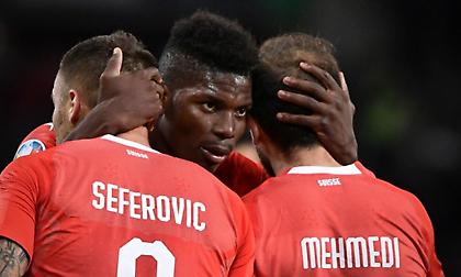 Έβαλε «φωτιά» στον τέταρτο όμιλο η Ελβετία