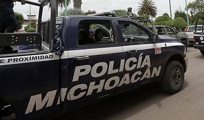 Μεξικό: Δεκάδες νεκροί σε ανταλλαγή πυρών αστυνομικών με ενόπλους