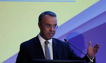 Επαφές Σταϊκούρα με επενδυτές, τράπεζες και οίκους αξιολόγησης