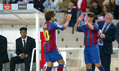 Η UEFA «χειροκροτεί» τον Μέσι για τα 15 χρόνια μαγείας!