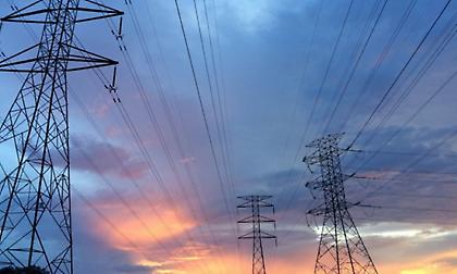 Ρόδος: Χωρίς ρεύμα το νησί λόγω κεραυνού