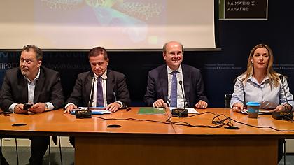 Χατζηδάκης: Ευρεία συμμαχία κατά της πλαστικής ρύπανσης