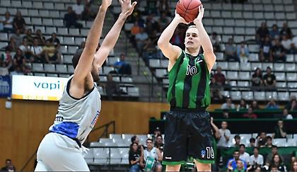 Απίστευτη νίκη Μπανταλόνα με τρίποντο Πρέπελιτς πίσω από το κέντρο (video)