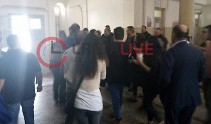 Κρήτη: Πήγαν να λιντσάρουν την 31χρονη που μαχαίρωσε μέχρι θανάτου τον 59χρονο