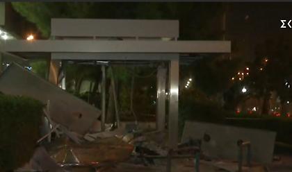 Μεγάλες ζημιές από έκρηξη ΑΤΜ τα ξημερώματα στη Γλυφάδα