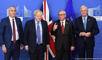 Brexit: H (αβέβαιη) επόμενη μέρα μετά τη συμφωνία - Βαρύ κλίμα στο Λονδίνο