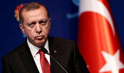 Καταπέλτης ο Guardian για Ερντογάν: Ηρθε η ώρα να φύγει... Πριν τον ρίξουν