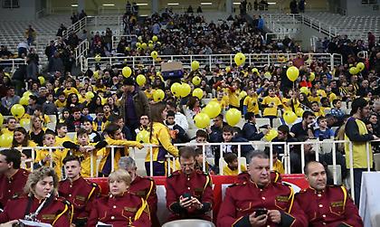 Πρόσφυγες στις κερκίδες για το ΑΕΚ-Περιστέρι