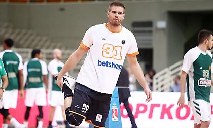 Συμβουλές για την αντρική… ντουλάπα από τον Μπόγρη!