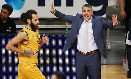 Παπαθεοδώρου: «Δύσκολη δοκιμασία το ματς με το Περιστέρι»