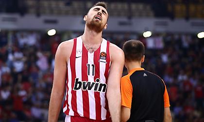 Μιλουτίνοφ: «Πολλά λάθη…»