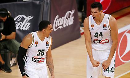 Δύο σερί καρφώματα του Μήτογλου!