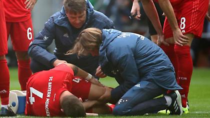 Φόβοι πως υπέστη ρήξη χιαστού ο Ζούλε, χάνει σίγουρα Ολυμπιακό