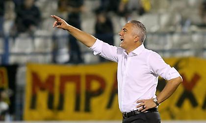 Κωστένογλου: «Δεν θέλω σκυμμένα κεφάλια»