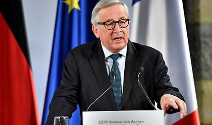 Γιούνκερ: Μου τηλεφωνούσαν ηγέτες για να σταματήσω να ασχολούμαι με την Ελλάδα