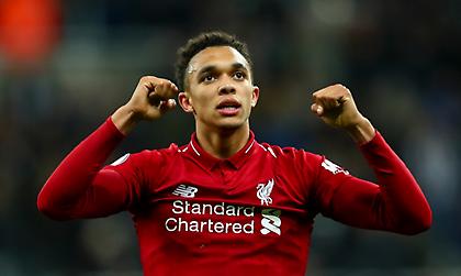 Εφ’όρου ζωής τιμωρία για τον οπαδό που έκανε ρατσιστική επίθεση στον Άρνολντ