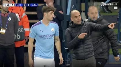 Χτυπούσε τα καθίσματα ο Πεπ για τον Στόουνς που καθυστερούσε