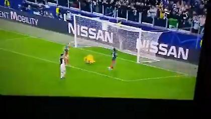 «Ο Ρονάλντο σήκωσε το χέρι του και ζήτησε οφσάιντ στο γκολ του Ντιμπάλα»