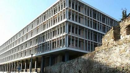 Θεσσαλονίκη: Ελεύθερη αφέθηκε η 24χρονη που εγκατέλειψε το μωρό της