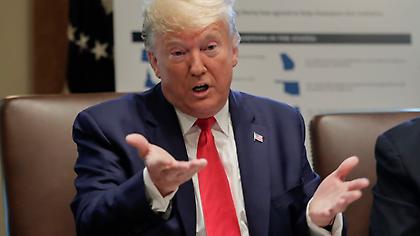 Πανηγυρίζει ο Τραμπ για τις εξελίξεις στη Συρία