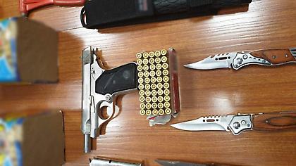 Βρέθηκε οπλοστάσιο στο σπίτι 31χρονου που συνελήφθη για τα επεισόδια στου Ρέντη (pics)