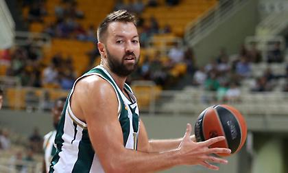 «Έσβησε» τα φώτα στον Τόμας ο Βουγιούκας! (video)