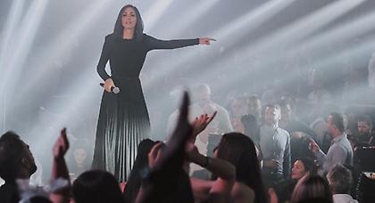 Λένα Ζευγαρά: Ο Γιώργος Παπαδόπουλος, πλήθος τραγουδιστών και σύσσωμη η showbiz διασκέδασαν μαζί της