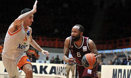 Τα βλέμματα στην Λήμνο