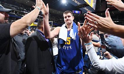 Γιόκιτς: Ξεπέρασε τον Μάικλ Τζόρνταν με νέο τριπλ νταμπλ! (Video)