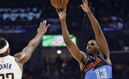 Το’ δαμε κι αυτό: Έβαλε τρίποντο ο Τρίσταν Τόμπσον (video)