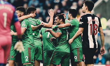 Όρθια στο Νιούκαστλ η Γουλβς