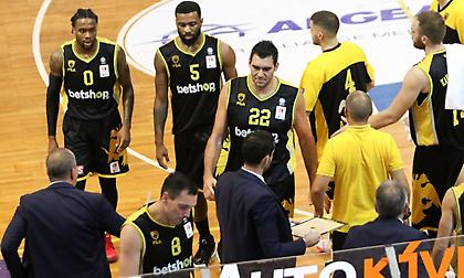 Ένταση με τον κόσμο της ΑΕΚ, φραστική επίθεση σε ρεπόρτερ του ΣΠΟΡ FM από μέλος του σταφ της Ένωσης