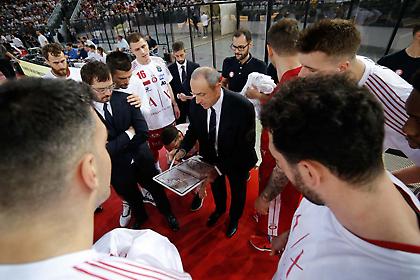 Πέρασε δύσκολα από τη Ρώμη η Αρμάνι