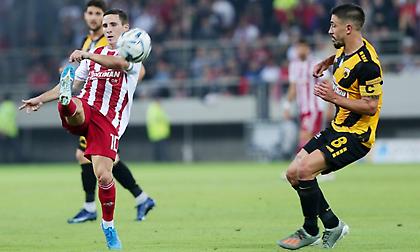 LIVE: Ολυμπιακός-ΑΕΚ 2-0