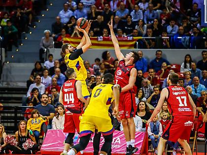 Νίκησε και «καπέλωσε» την Μπαρτσελόνα η φοβερή Σαραγόσα