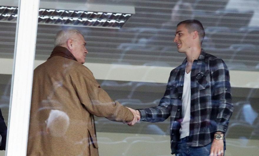 Σε απολογία ο Βράνιες, στον «πάγο» ο Βόσνιος, πρόστιμα σε όσους «ξέφυγαν» στο πάρτι