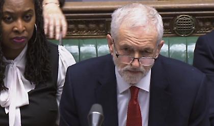 «Ναι» από τον Κόρμπιν για εκλογές το Δεκέμβριο