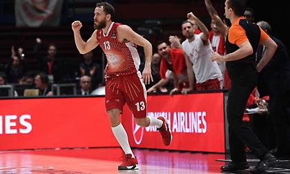 Έφυγε… ατσαλάκωτη από τη «μάχη» η Αρμάνι