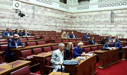 Καλαφάτης για Προανακριτική: Η Βουλή ούτε εκβιάζεται ούτε χειραγωγείται