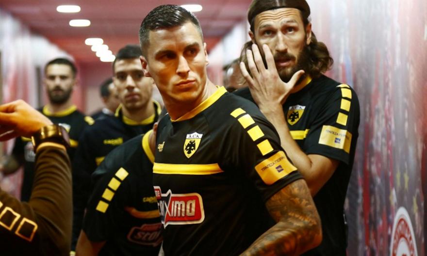 Κετσετζόγλου: «Το ποστάρισμα προκάλεσε την τιμωρία Βράνιες-Πρέπει να πάρει στόπερ τον Γενάρη η ΑΕΚ»