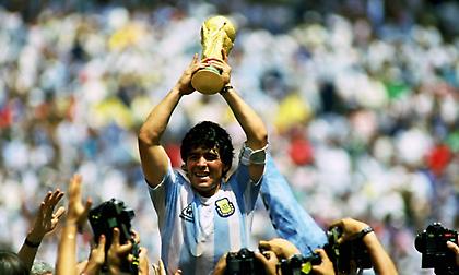 Ντιέγκο Μαραντόνα: Το μαγικό χέρι του Θεού!