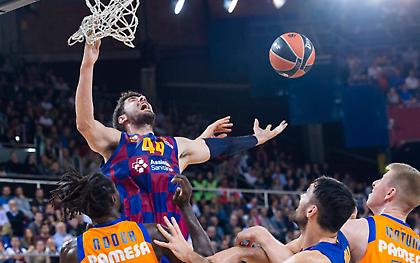 Μόνη απόλυτη η «Μπάρτσα» κι ας ζορίστηκε από Βαλένθια